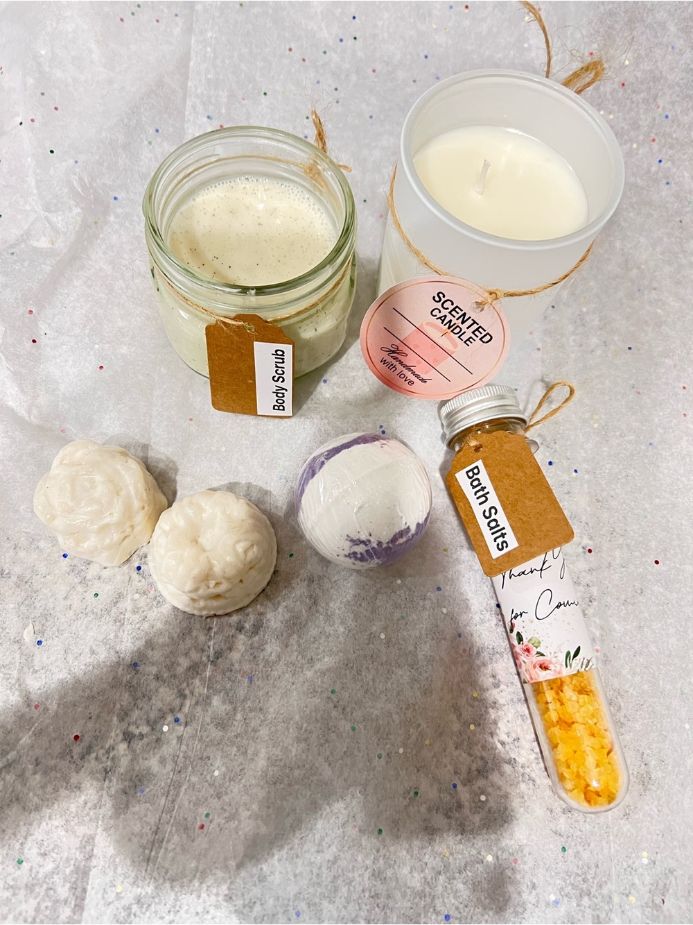 Handmade vanilla& White Bath Gift Set with Candle